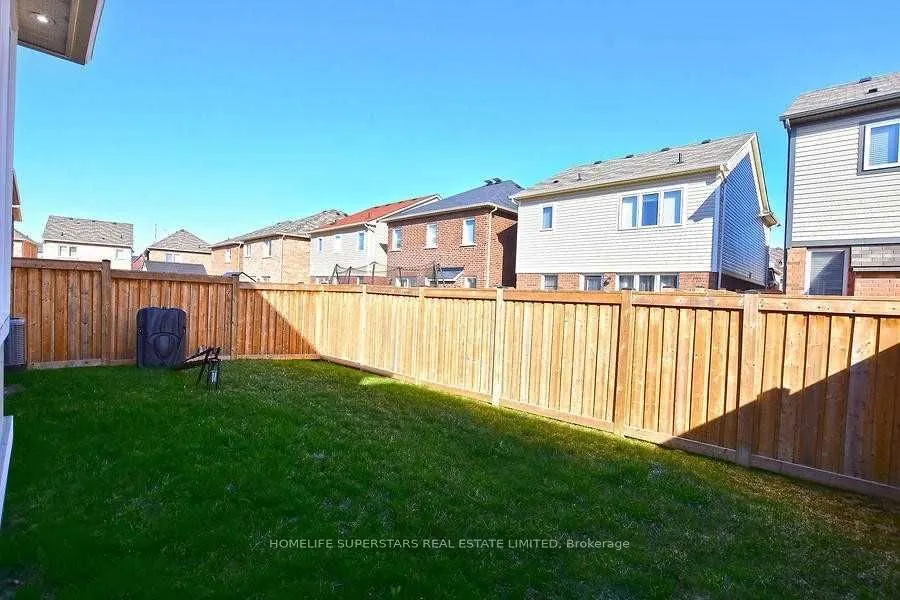 63 Enford Crescent