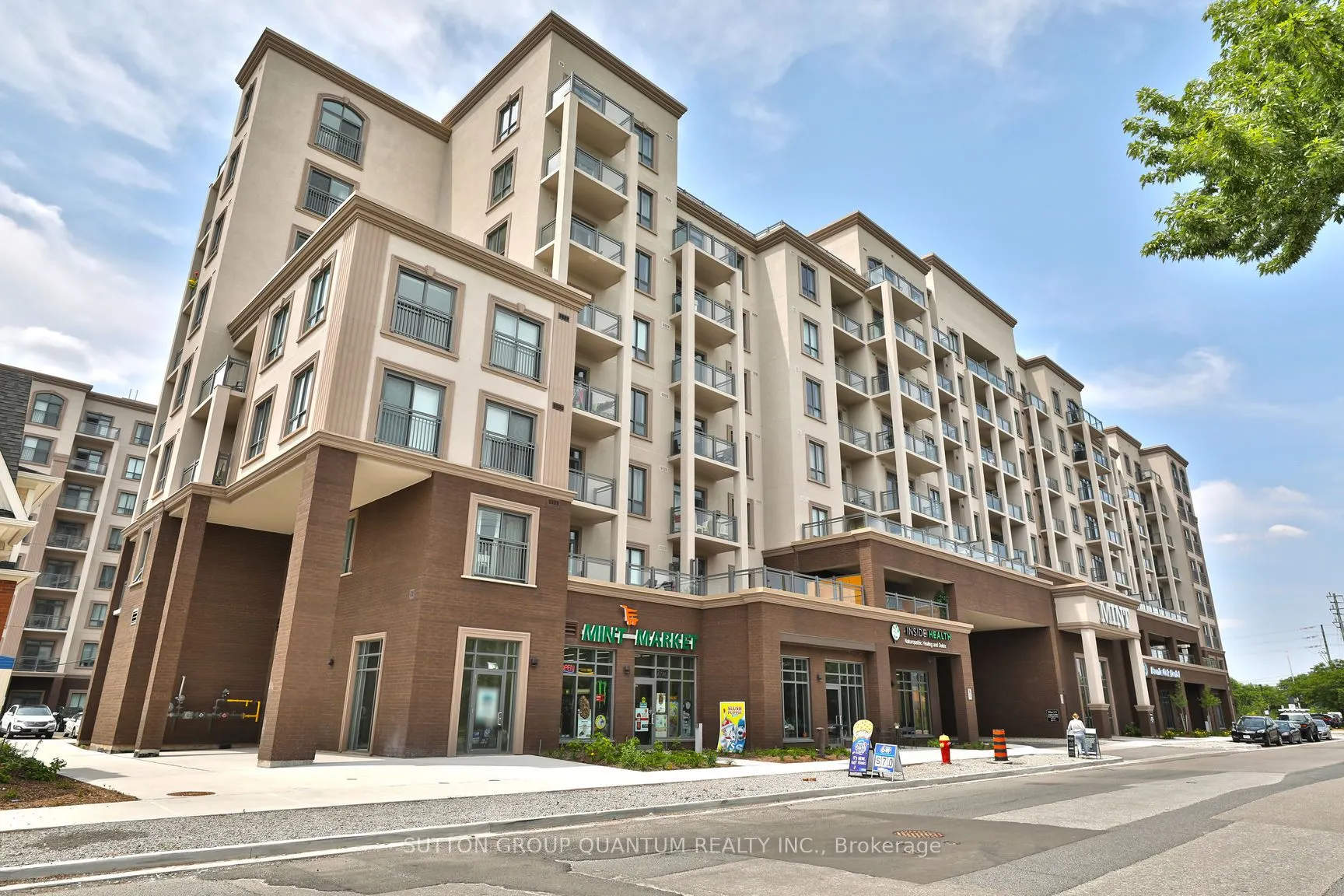 2486 Old Bronte Road, #304