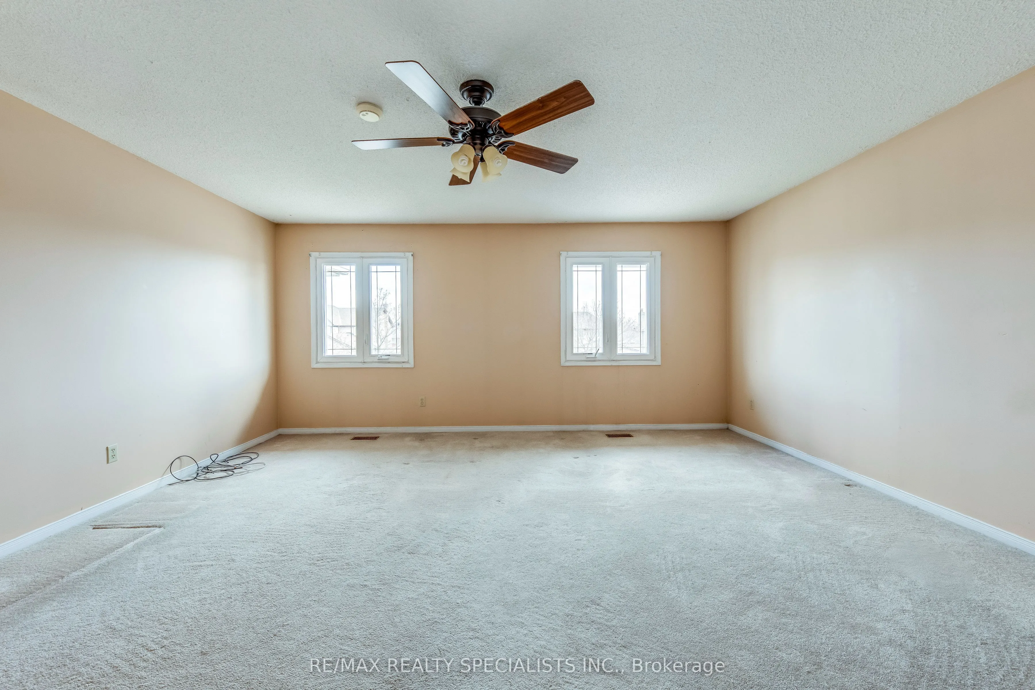 102 Sunforest Drive
