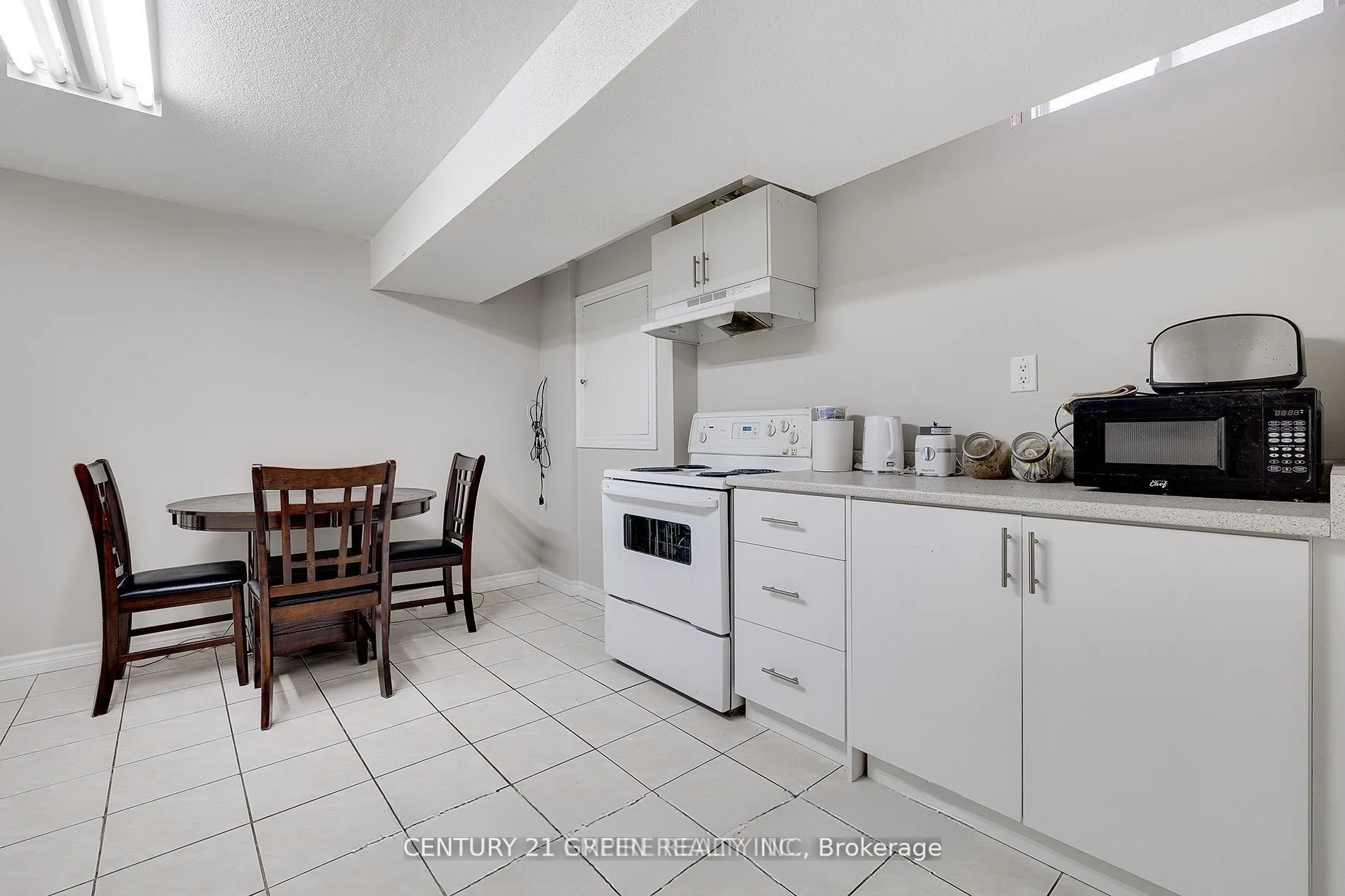 21 Spencer Drive