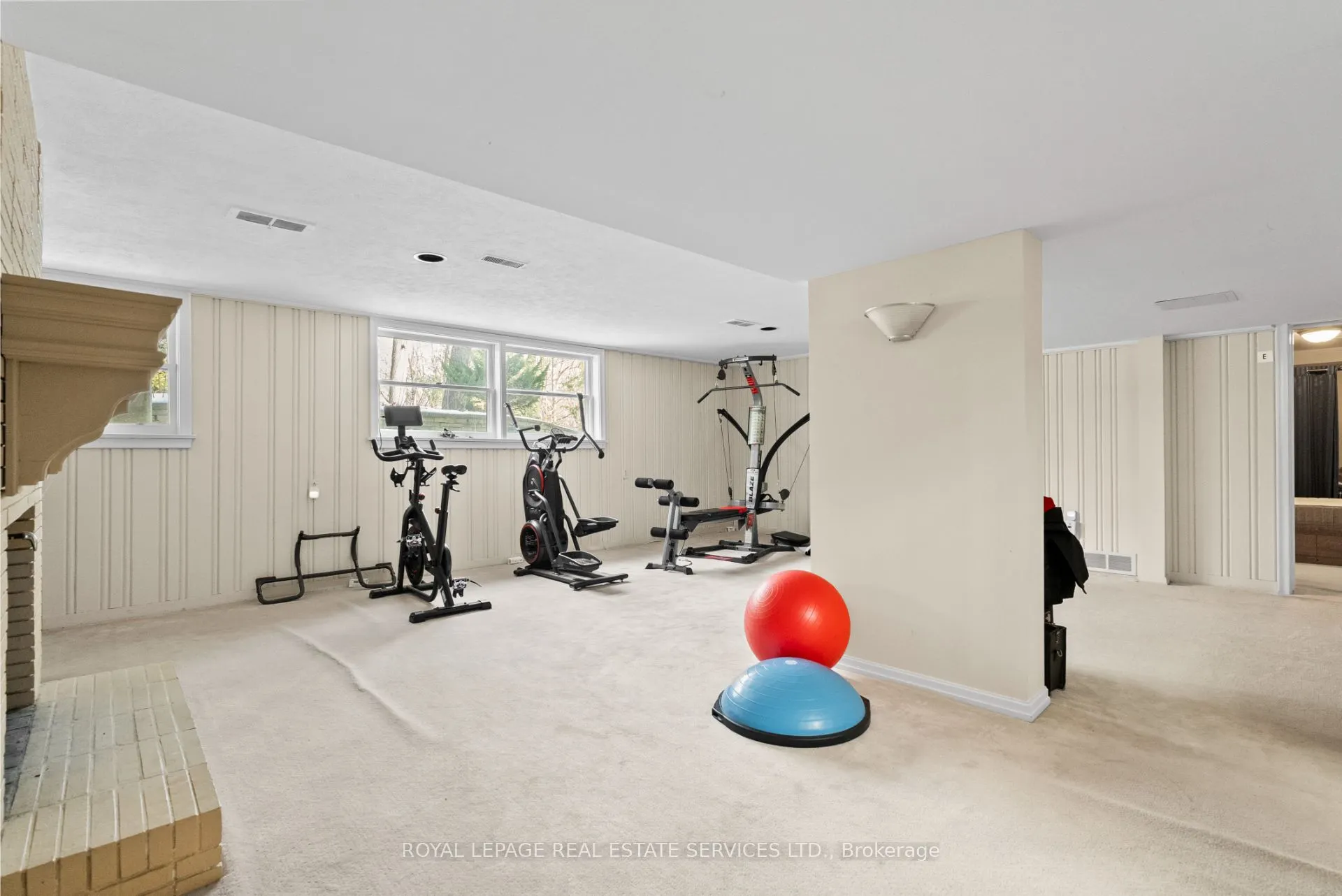 89 Valecrest Drive