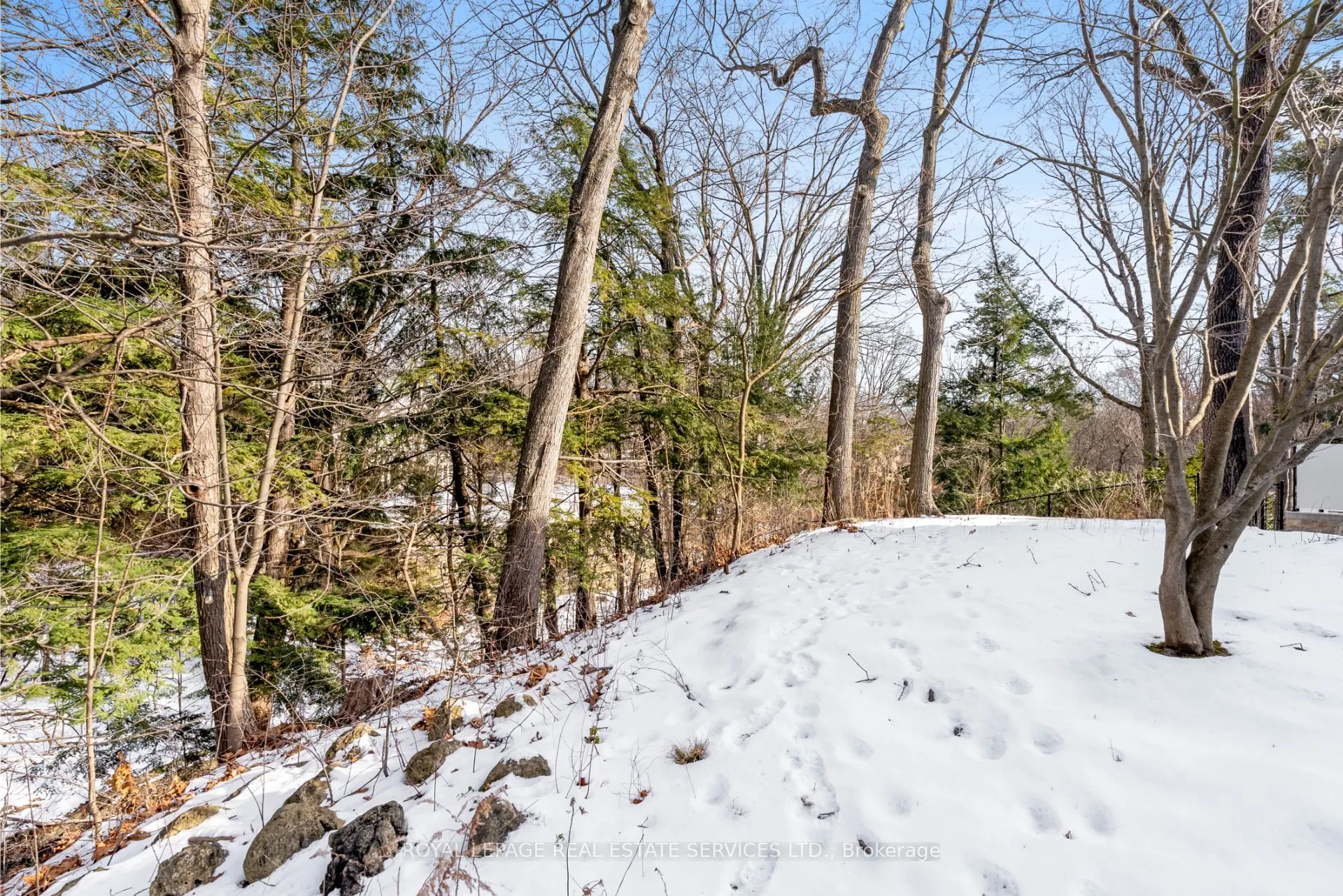 89 Valecrest Drive