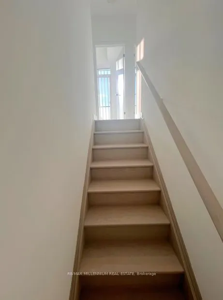 220 Missinnihe Way, #101