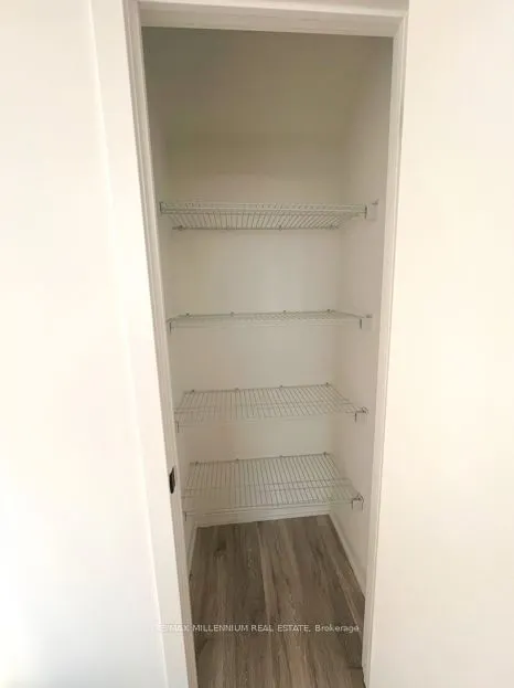 220 Missinnihe Way, #101