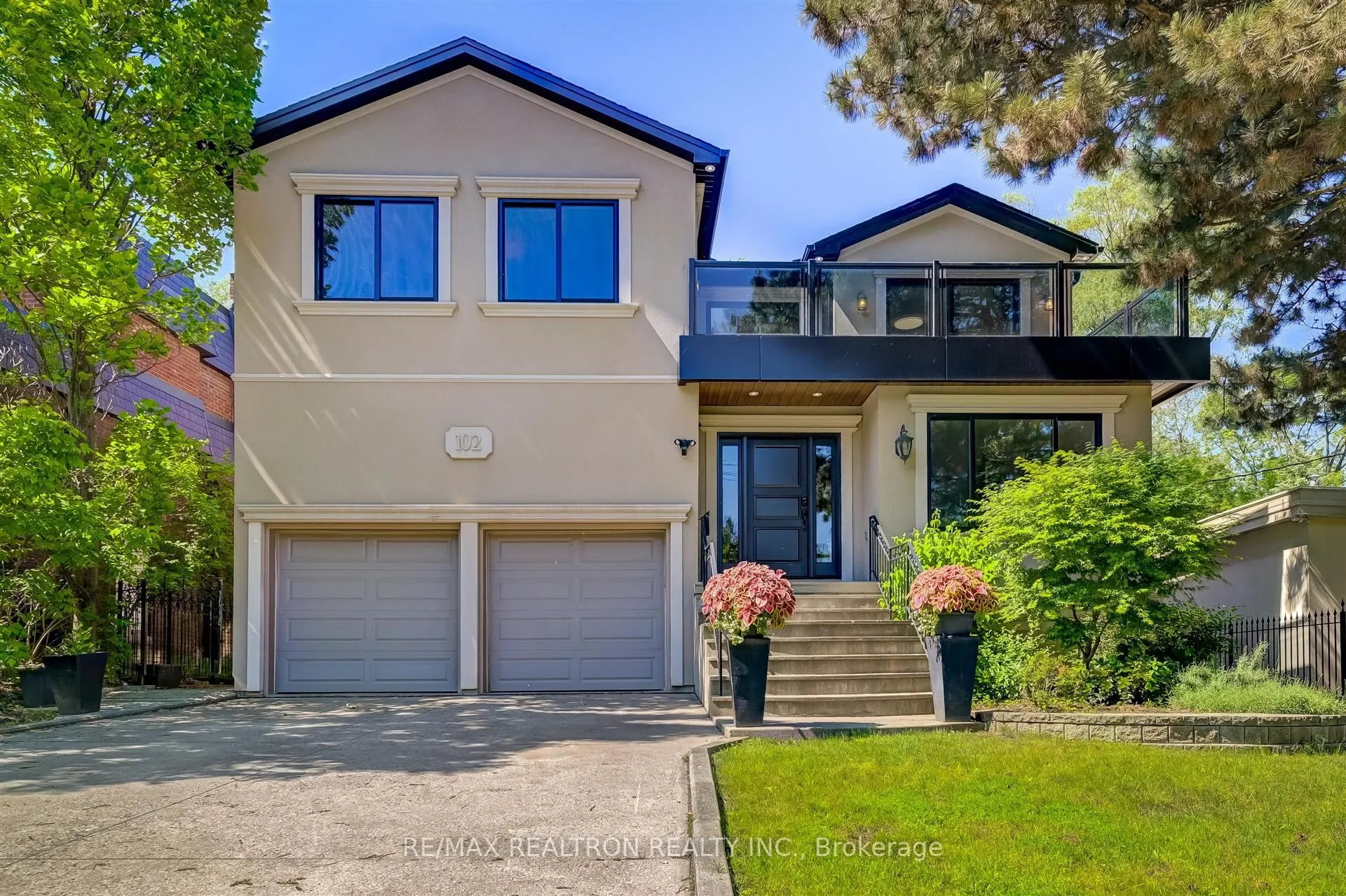 102 Edenbridge Drive