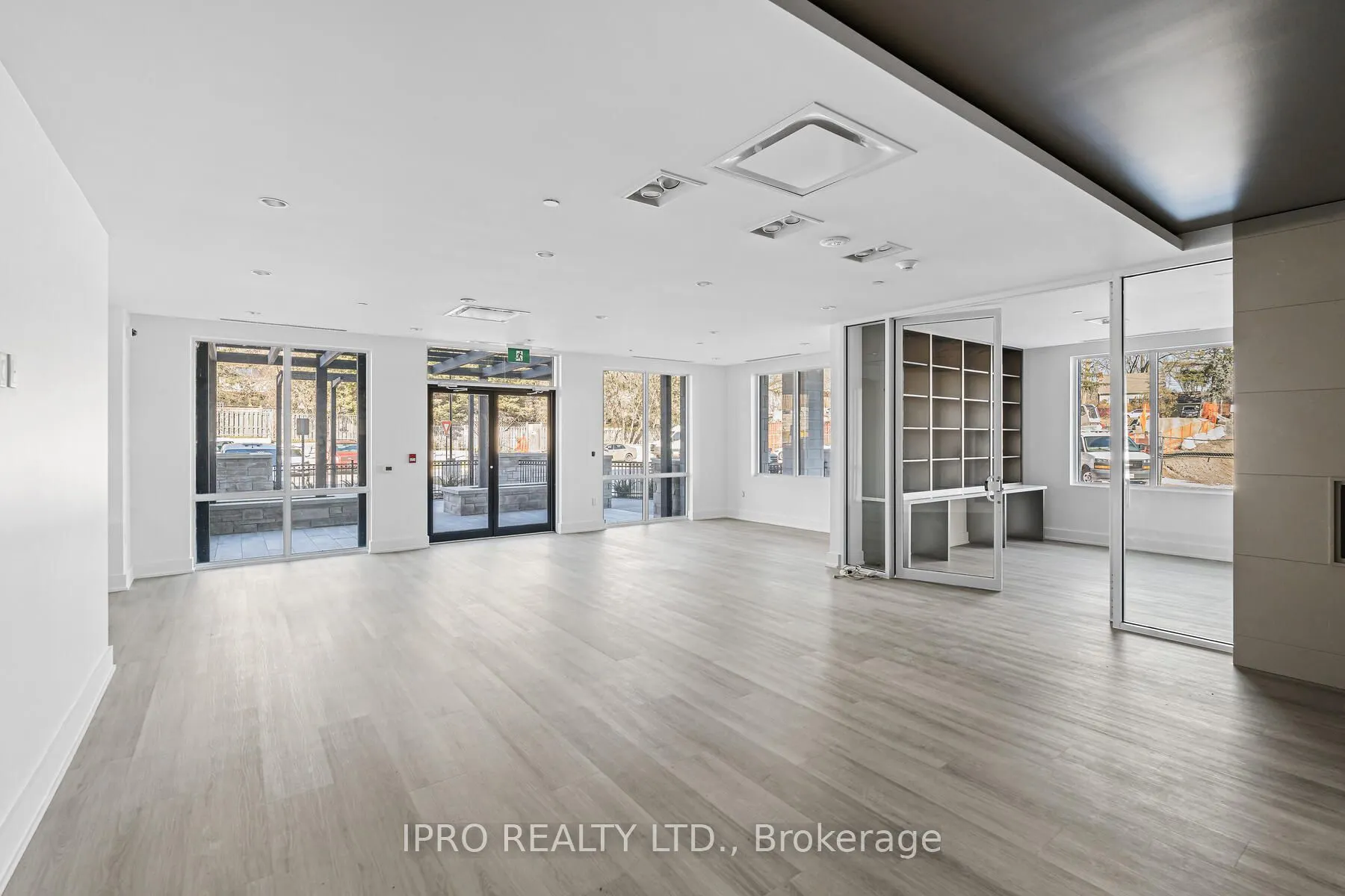 42 Mill Street, #209