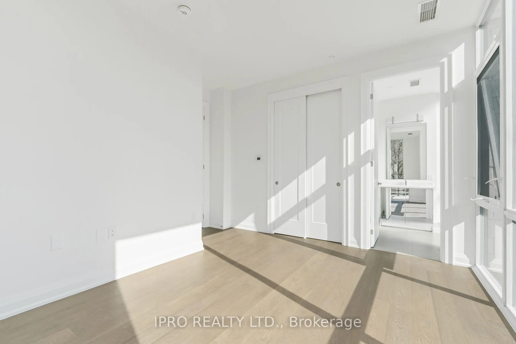 42 Mill Street, #209