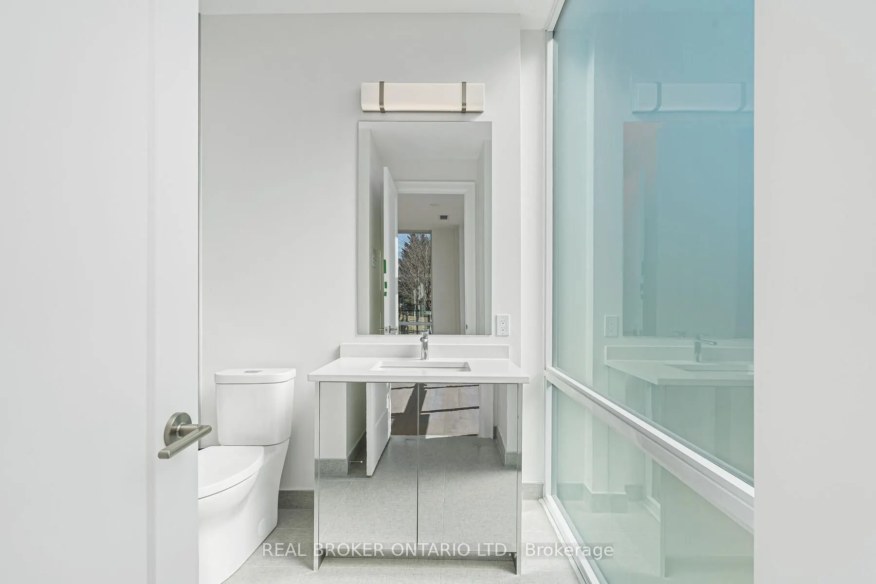 42 Mill Street, #209