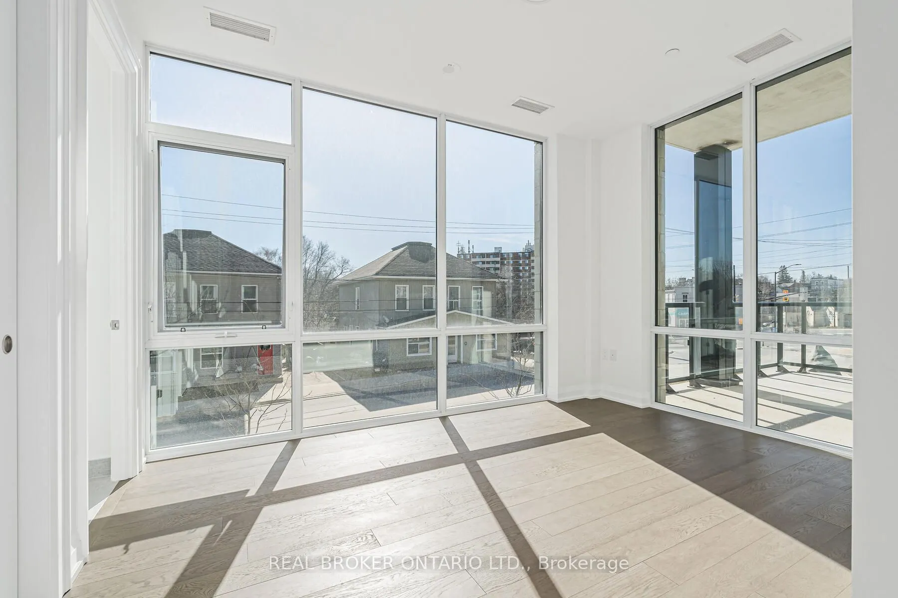 42 Mill Street, #209