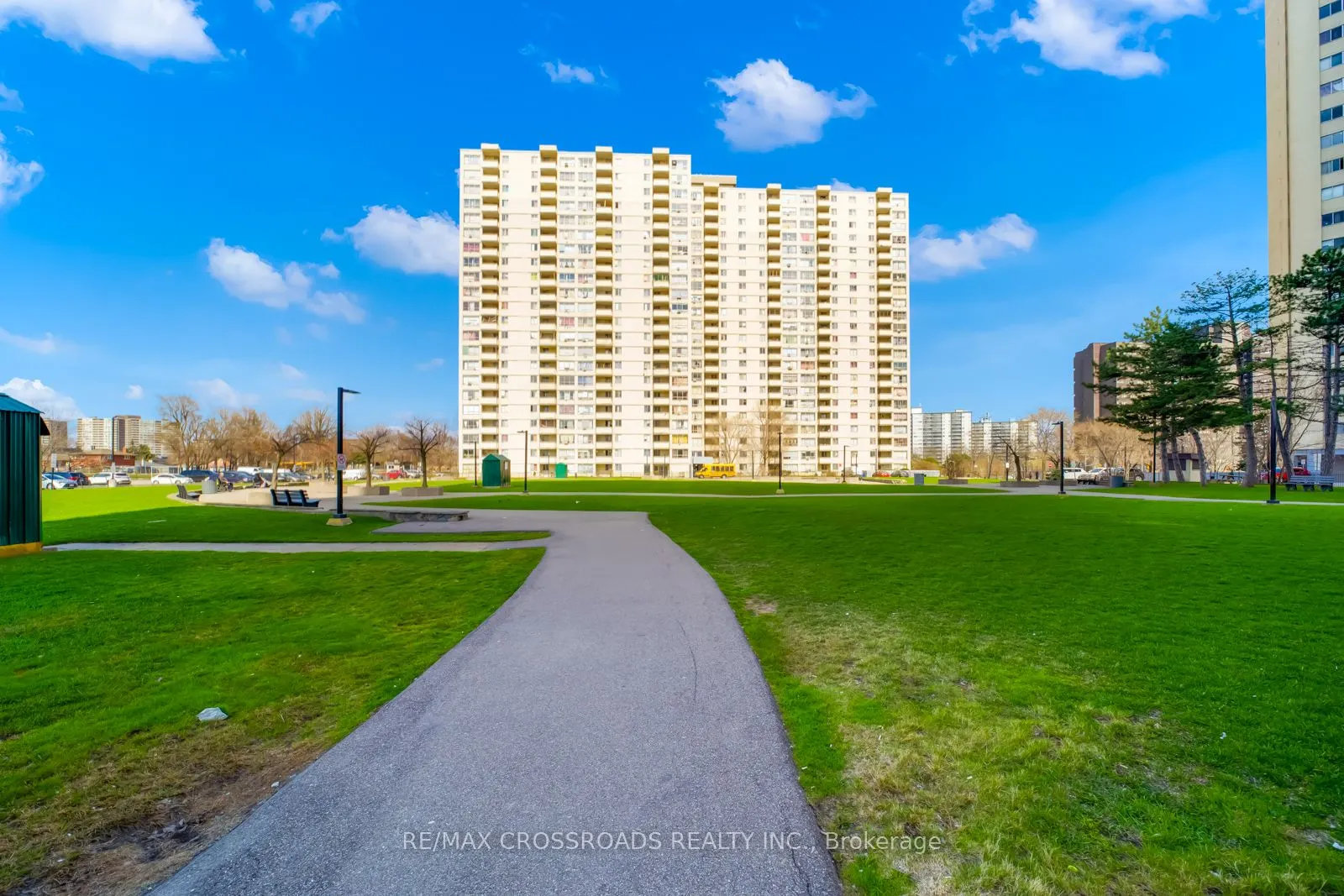 340 Dixon Road, #1208