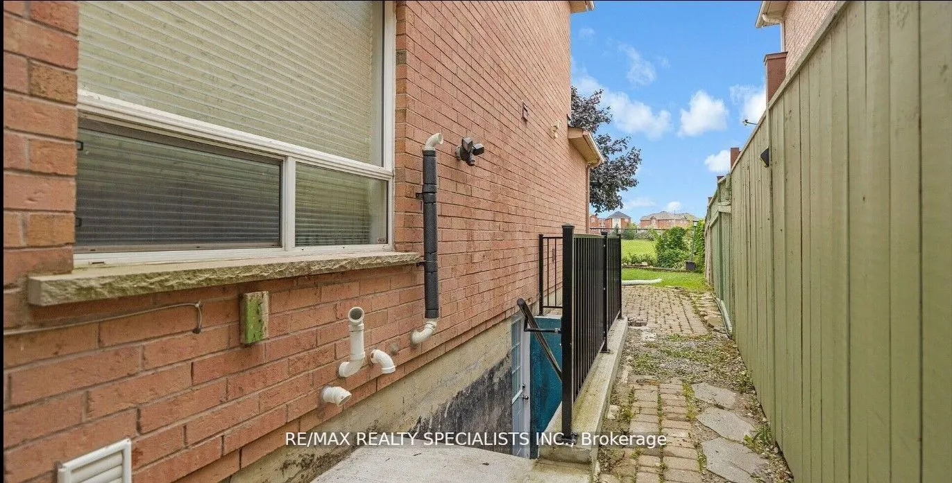 22 Serenity Lane
