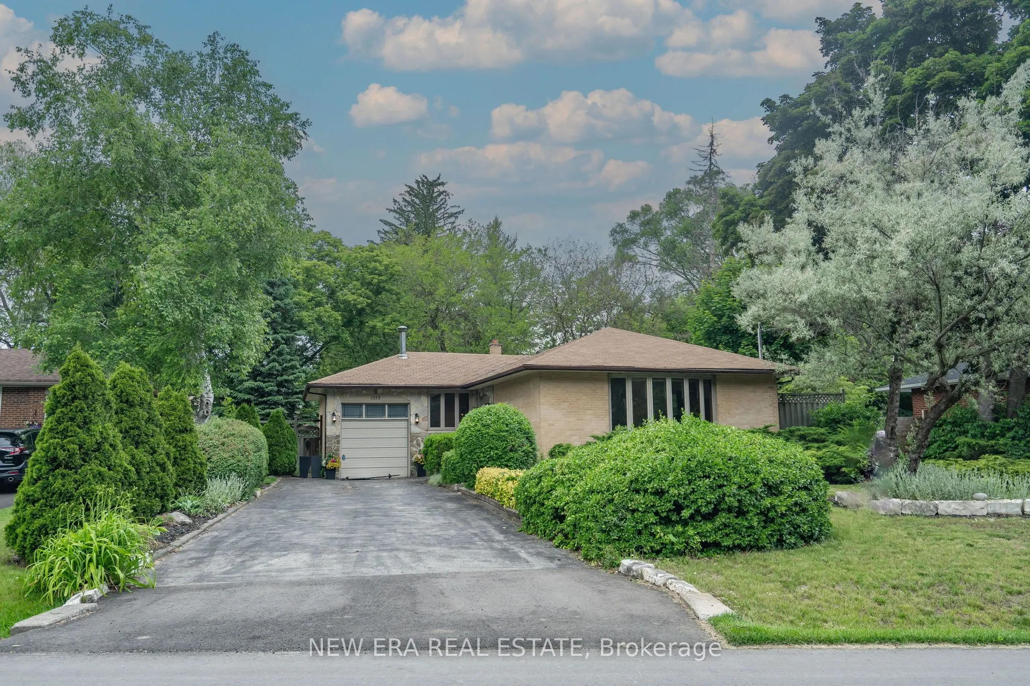 1553 Wembury Road