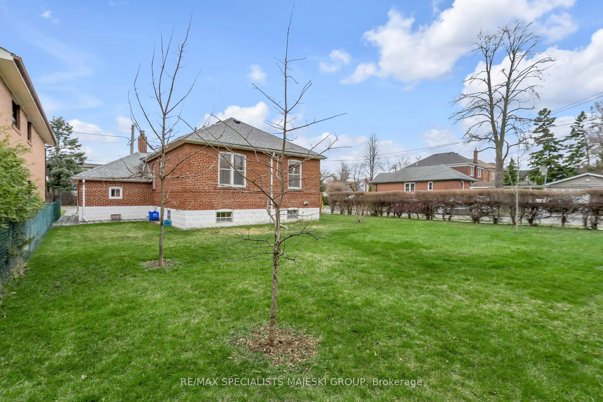 84 Alder Crescent
