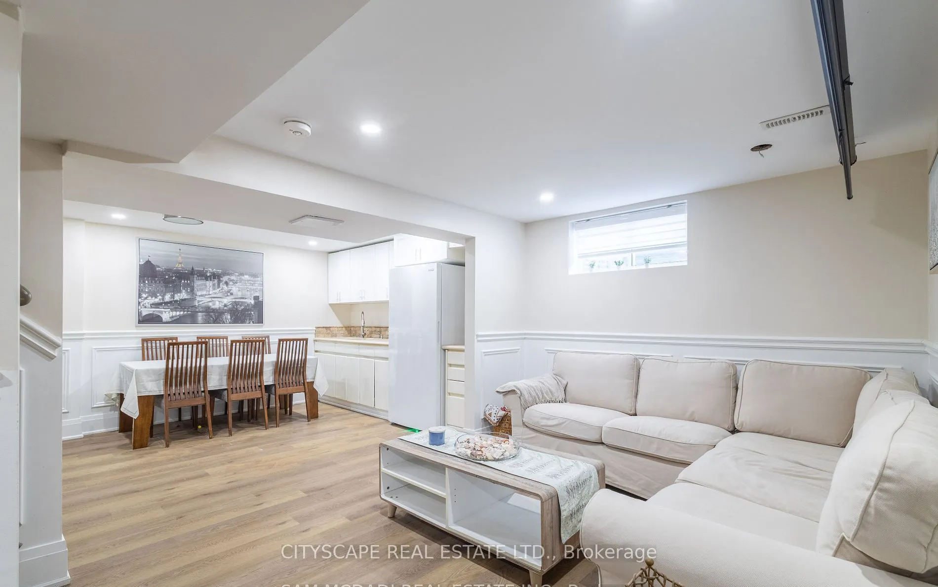1270 Saginaw Crescent