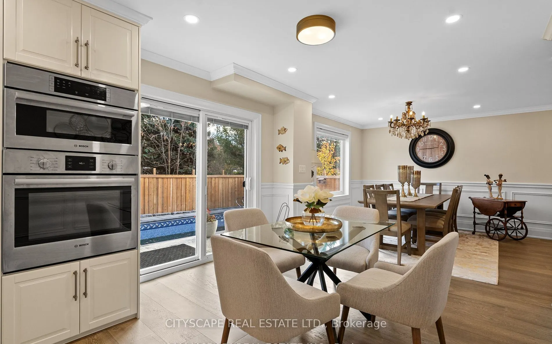 1270 Saginaw Crescent