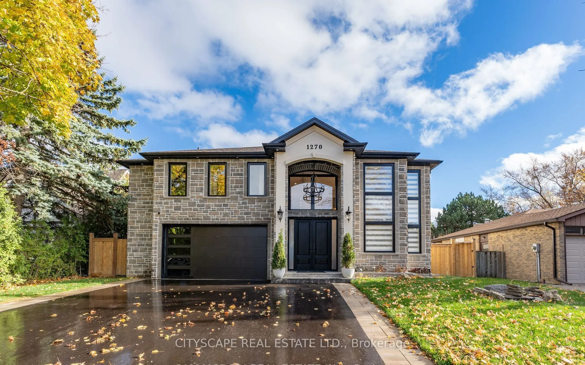 1270 Saginaw Crescent