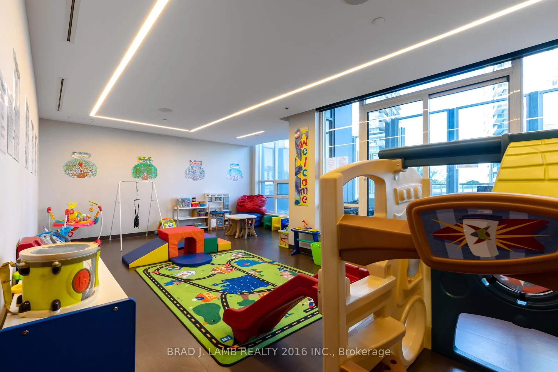 36 Park Lawn Road, #4403