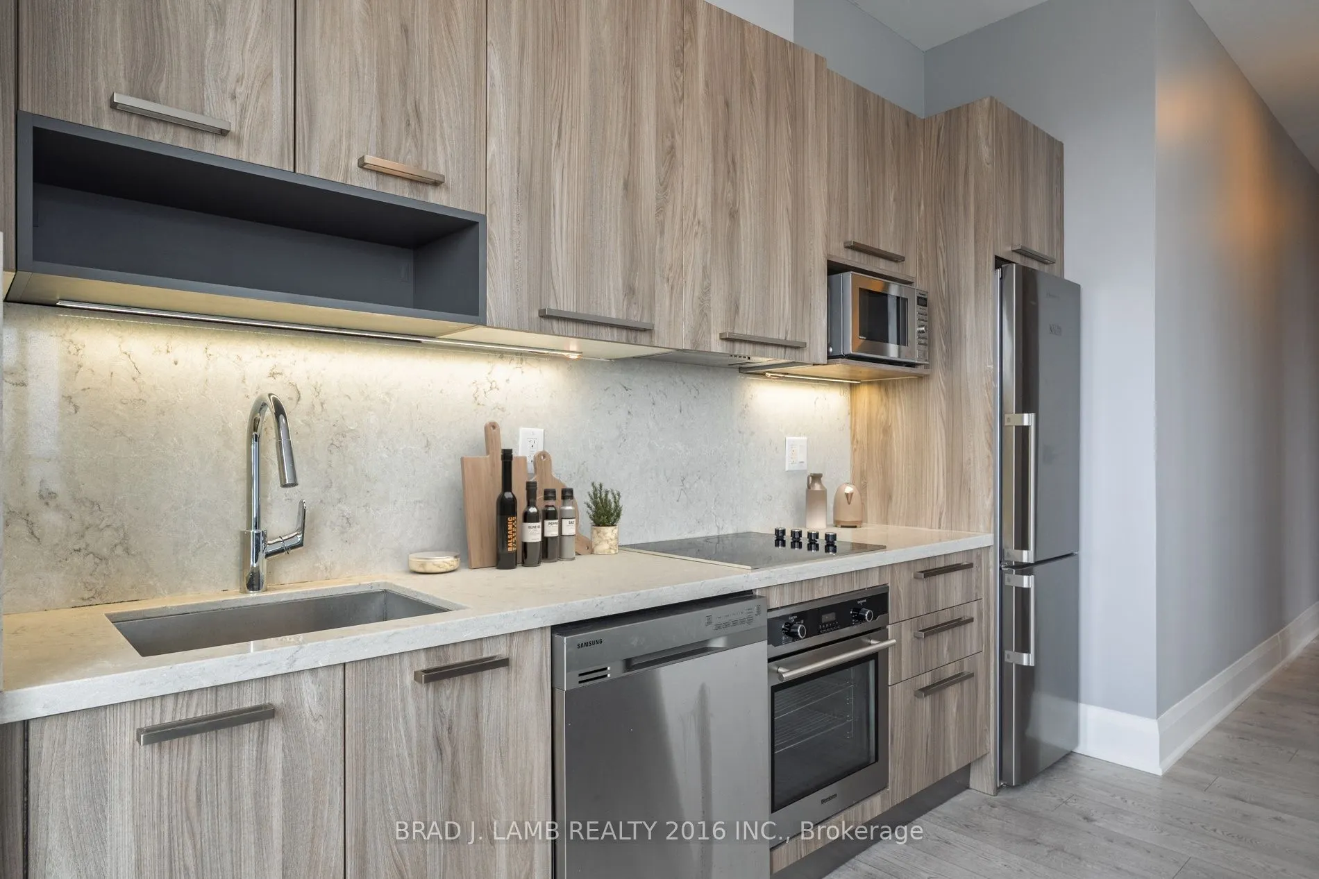 36 Park Lawn Road, #4403