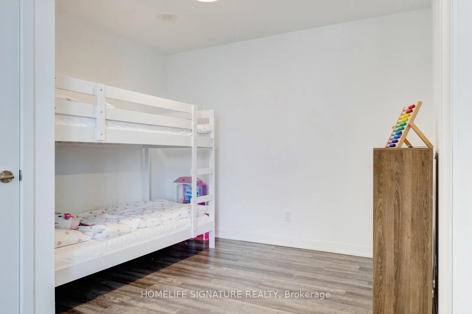 1808 St Clair Avenue W, #1002