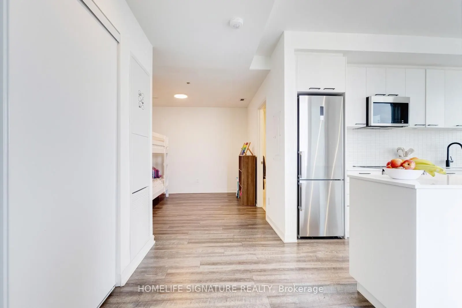 1808 St Clair Avenue W, #1002