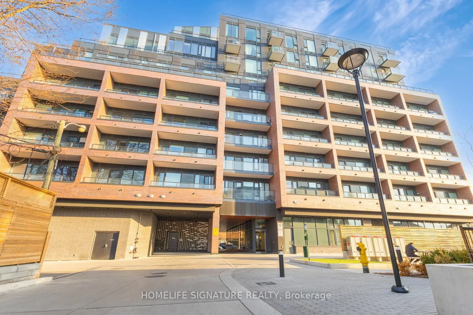 1808 St Clair Avenue W, #1002