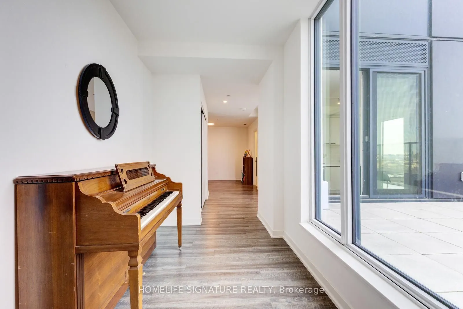 1808 St Clair Avenue W, #1002