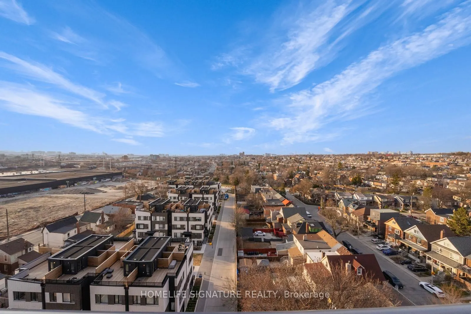1808 St Clair Avenue W, #1002