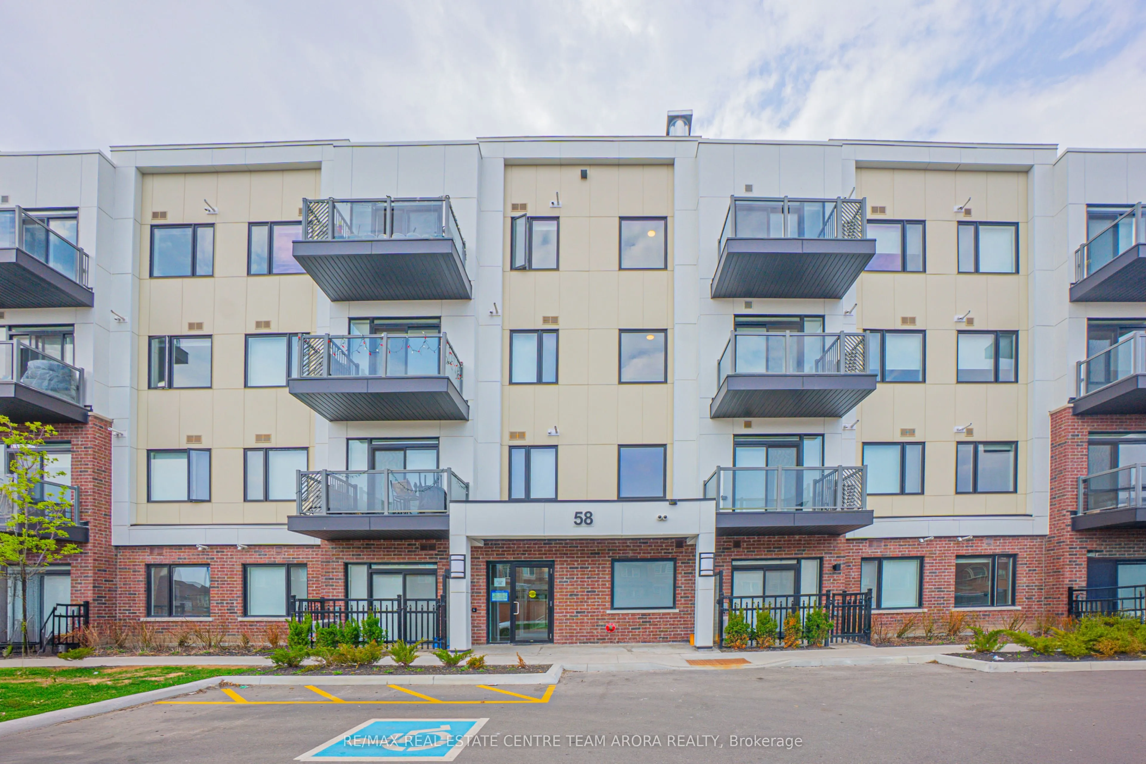 58 Sky Harbour Drive, #417