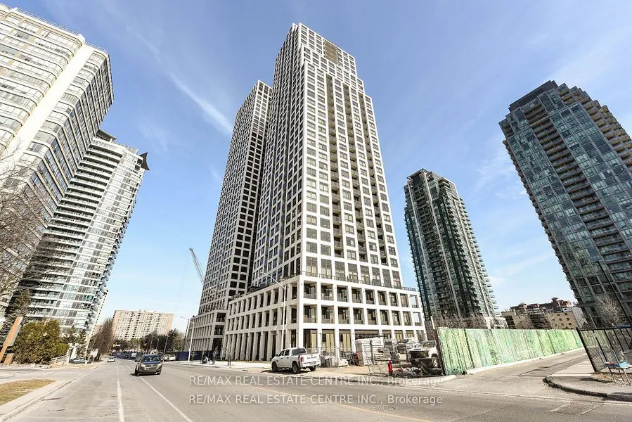 36 Elm Drive W, #3209