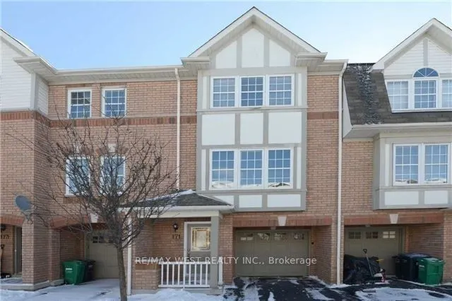 3030 Breakwater Court, #171