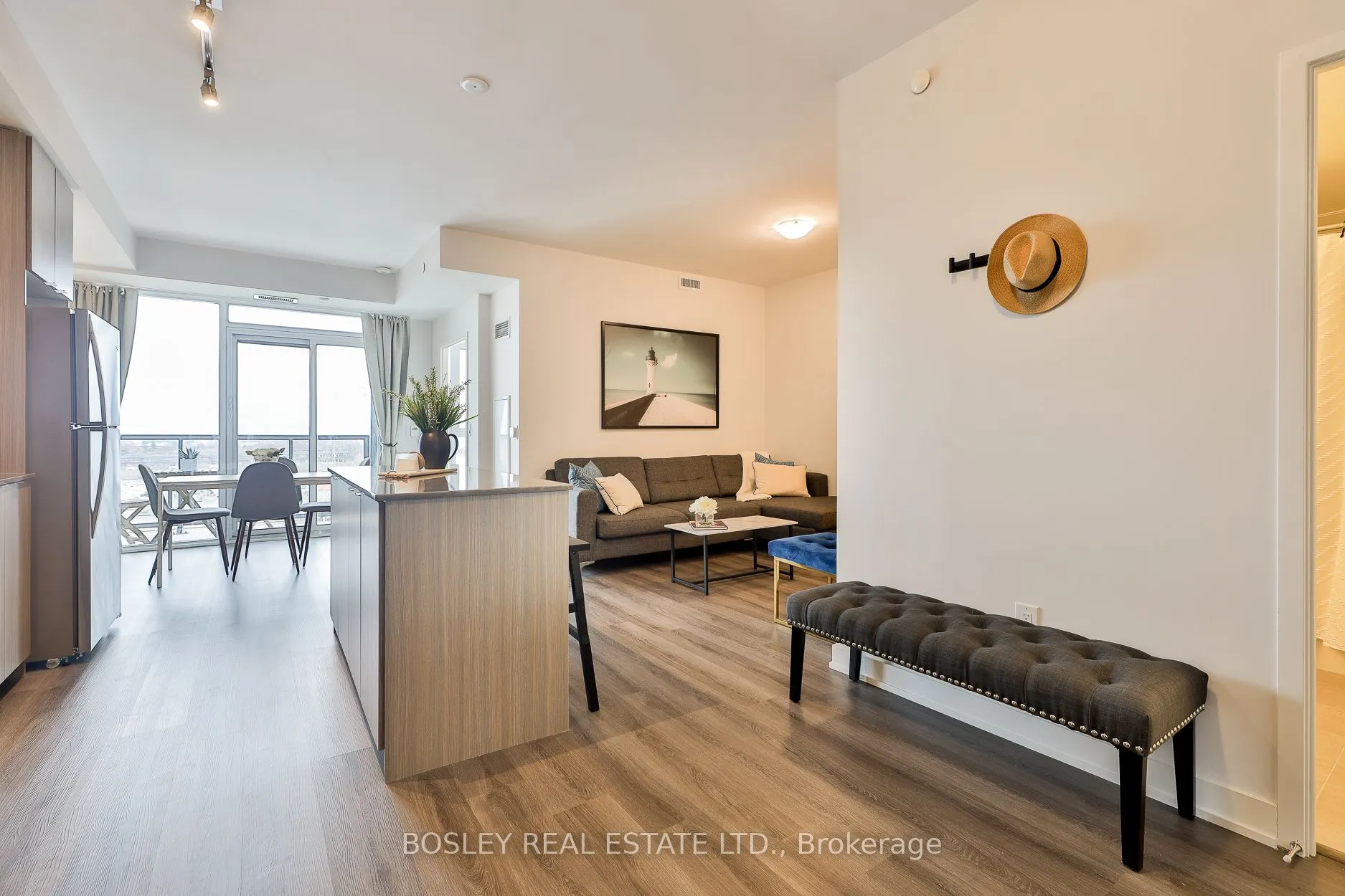 859 The Queensway, #612