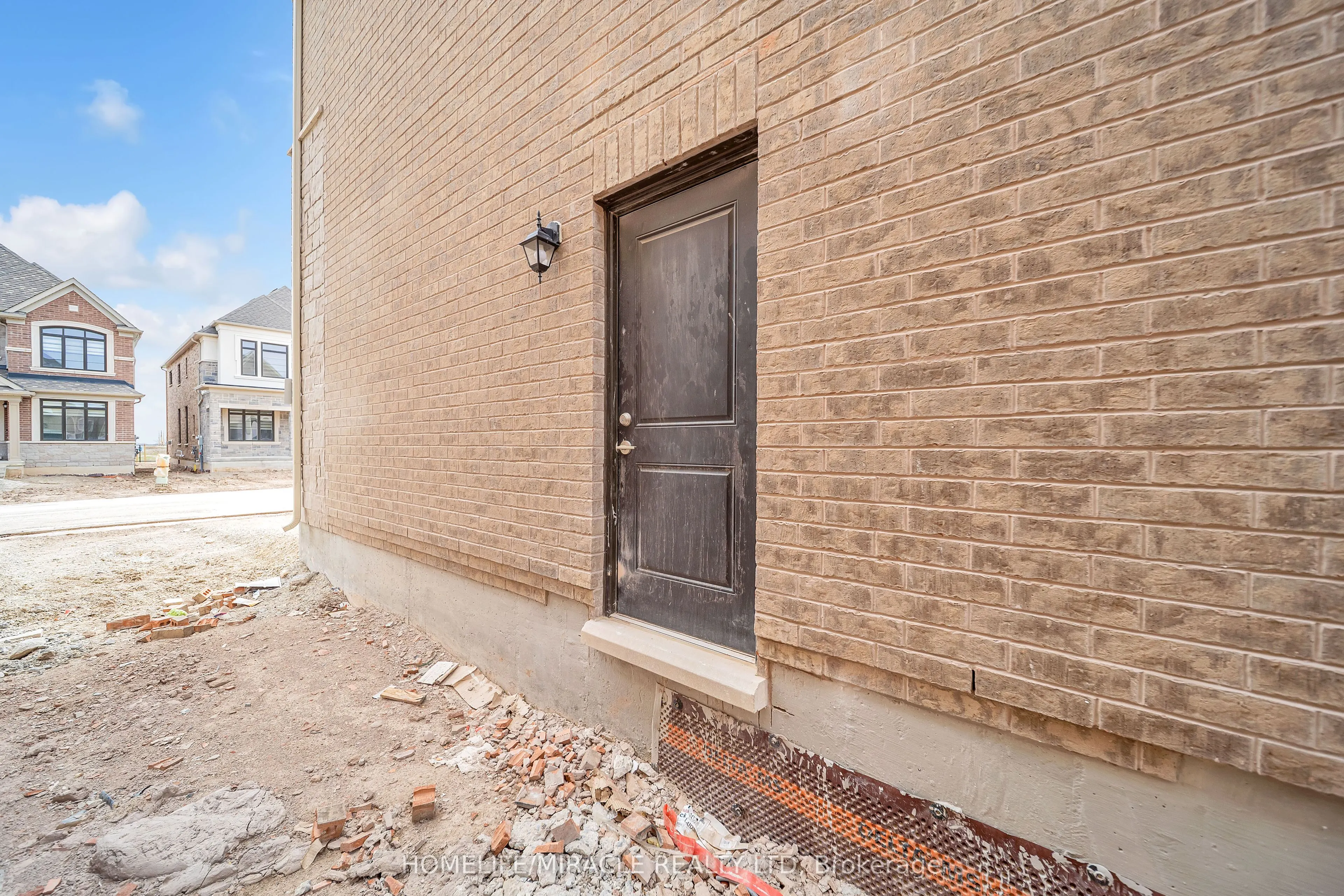 1536 Buttercup Court