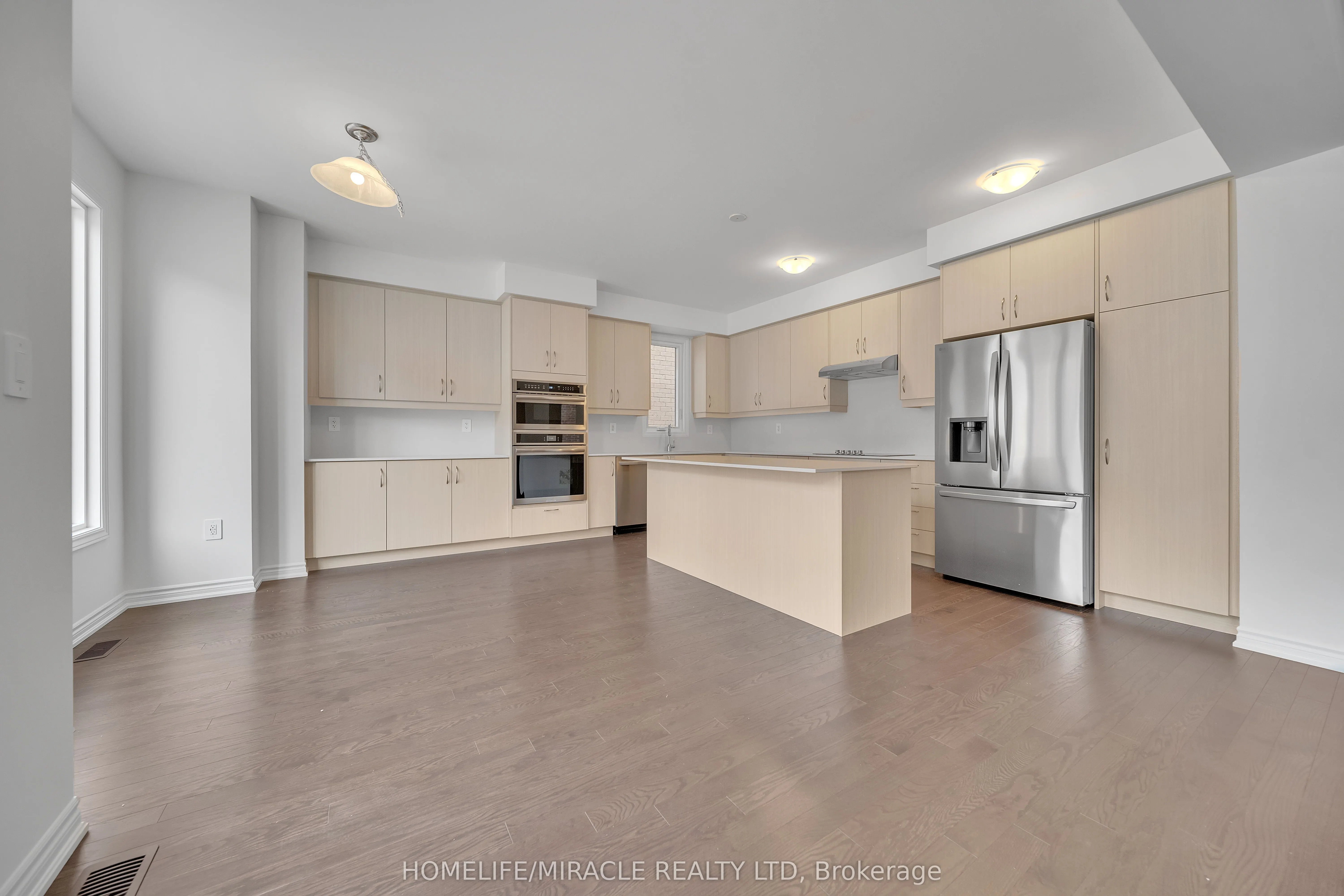 1536 Buttercup Court