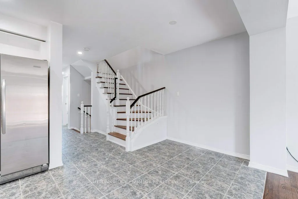 1489 Heritage Way, #13
