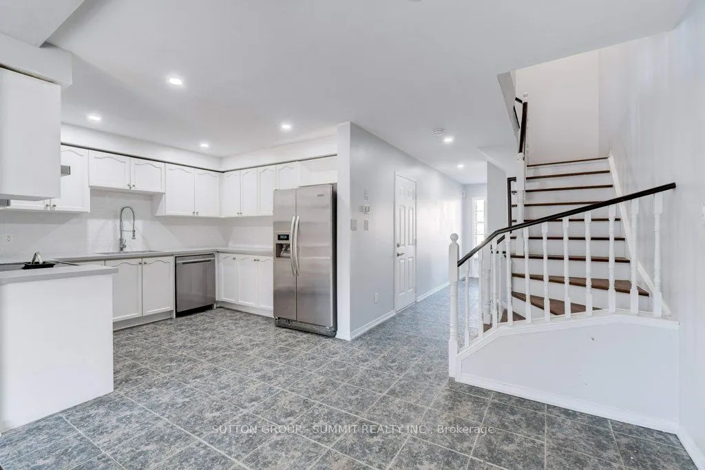 1489 Heritage Way, #13