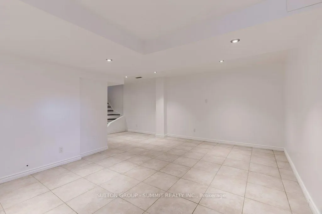 1489 Heritage Way, #13