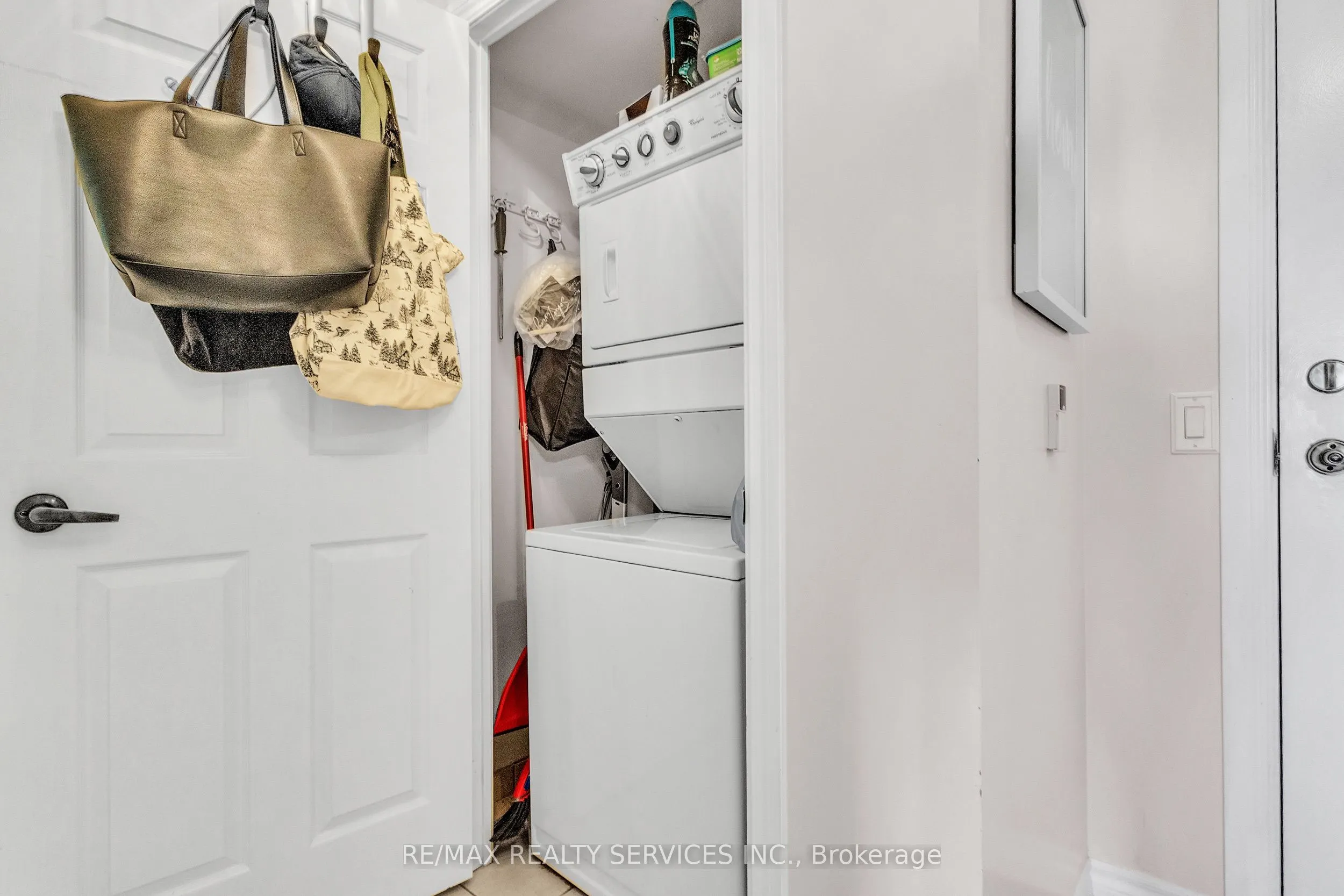 700 Humberwood Boulevard #1027