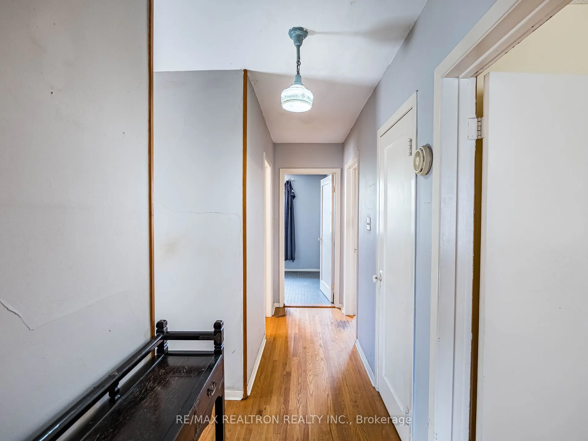 872 Royal York Road