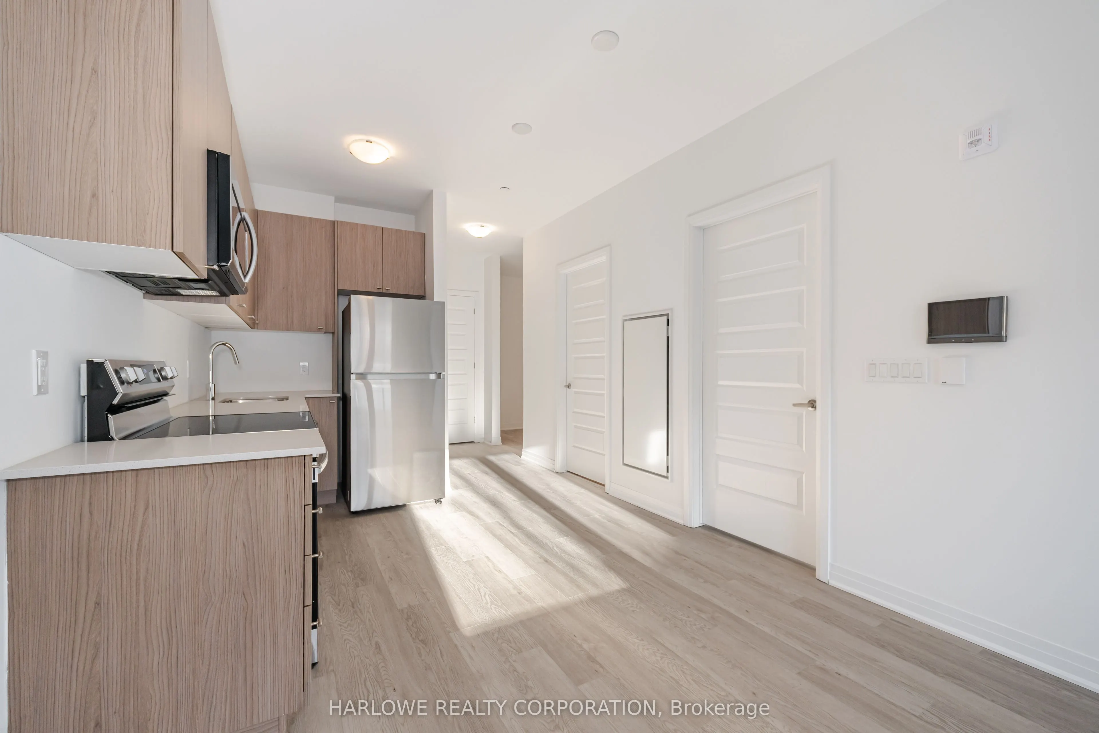 480 Gordon Krantz Avenue, #101