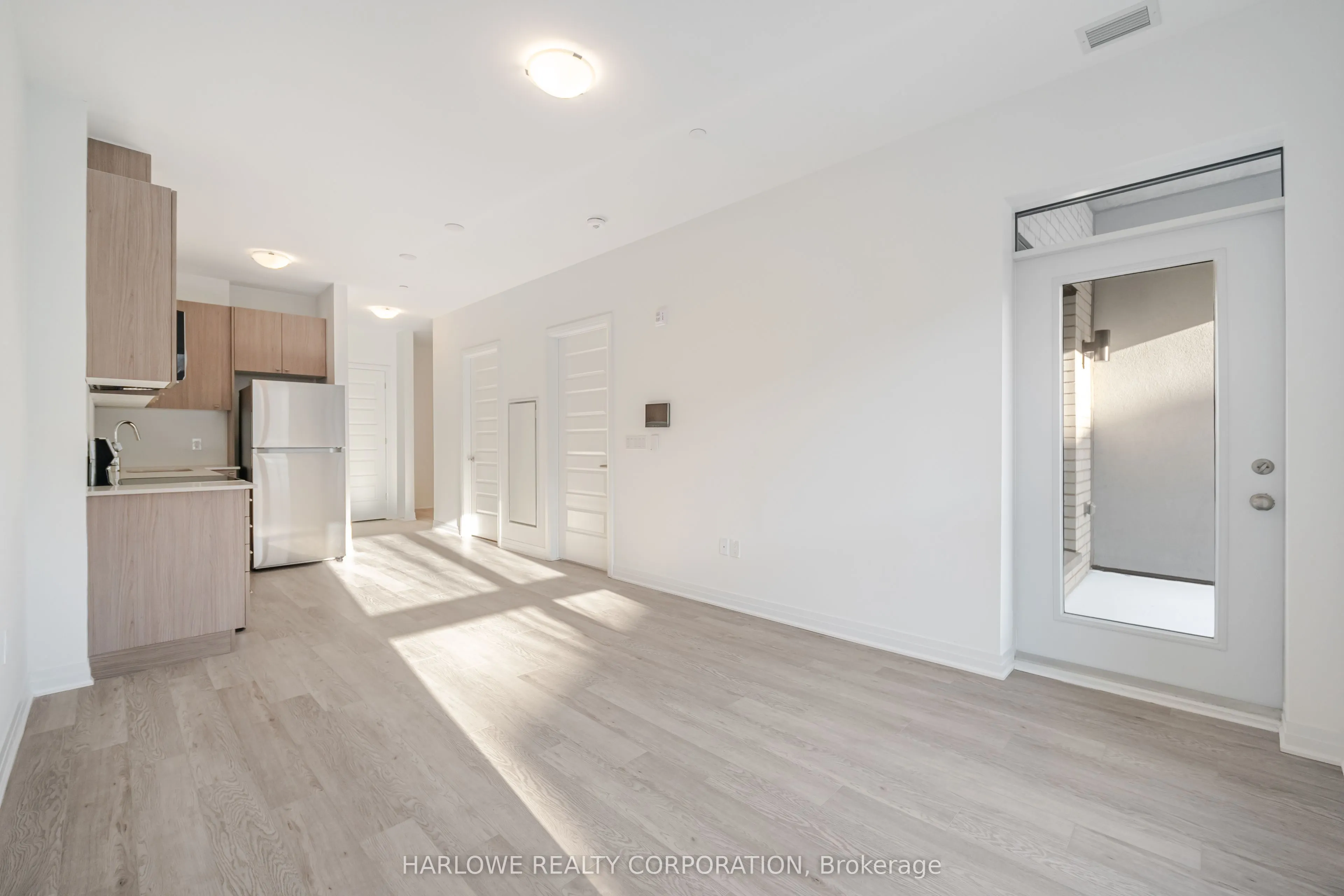 480 Gordon Krantz Avenue, #101
