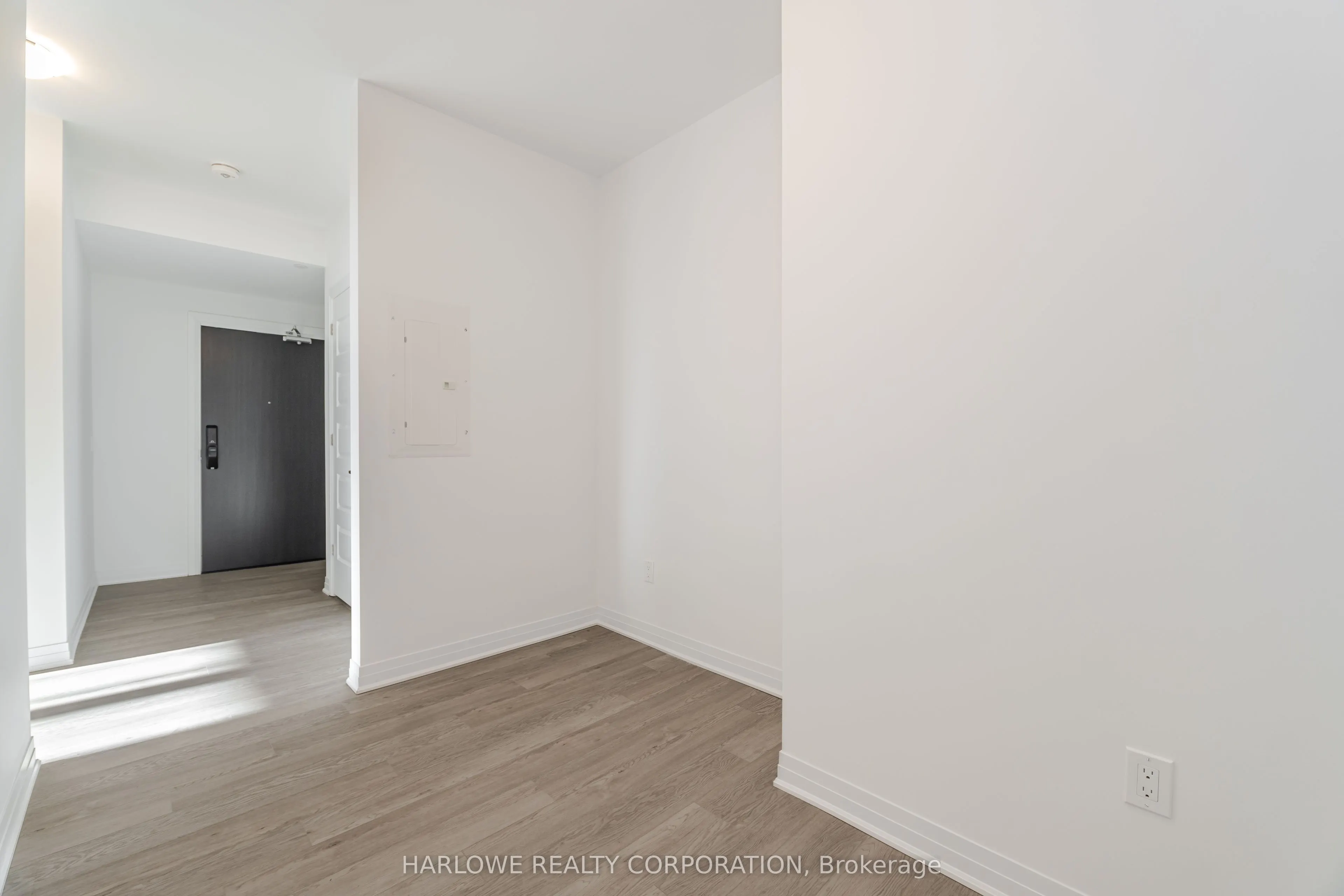 480 Gordon Krantz Avenue, #101