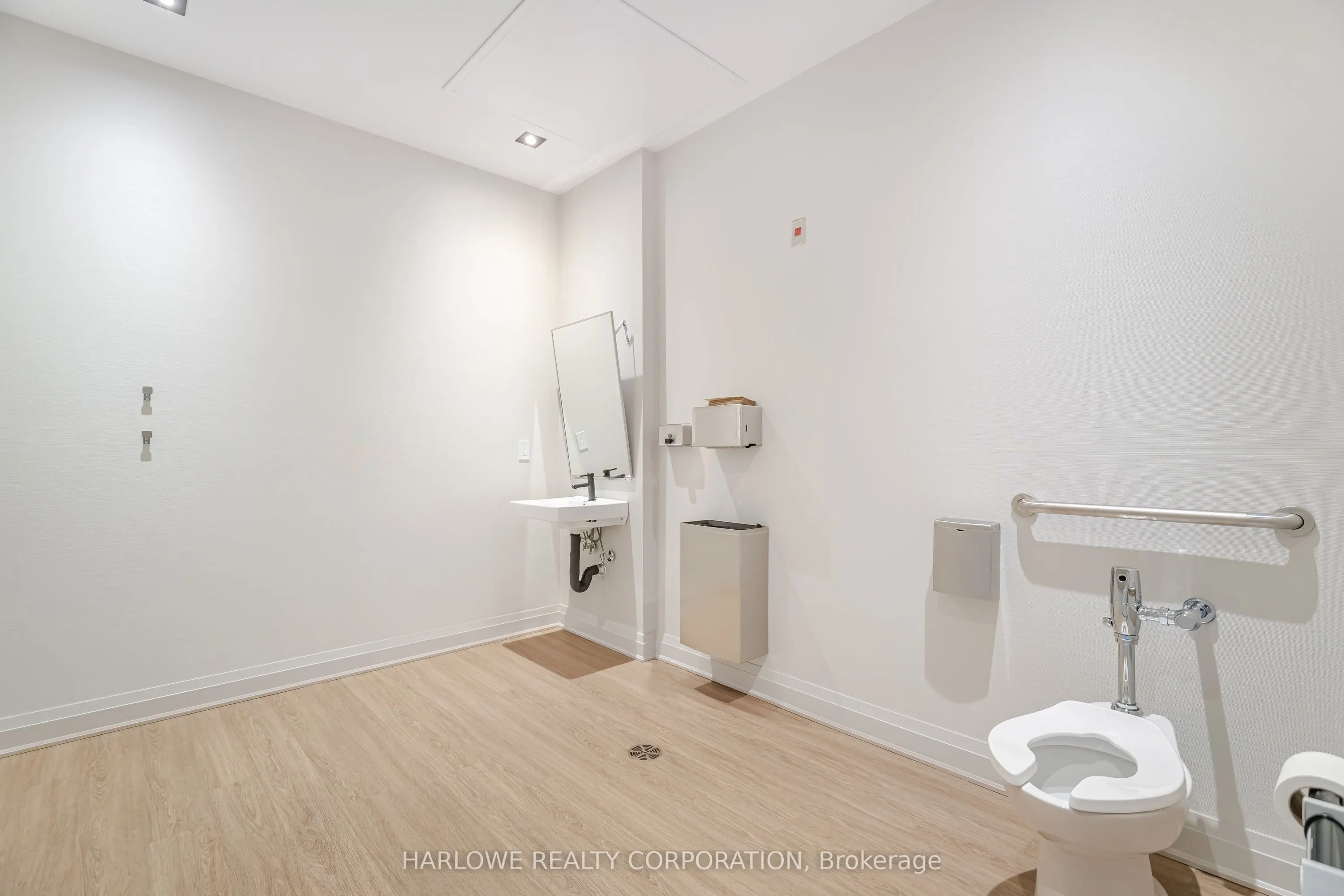 480 Gordon Krantz Avenue, #101