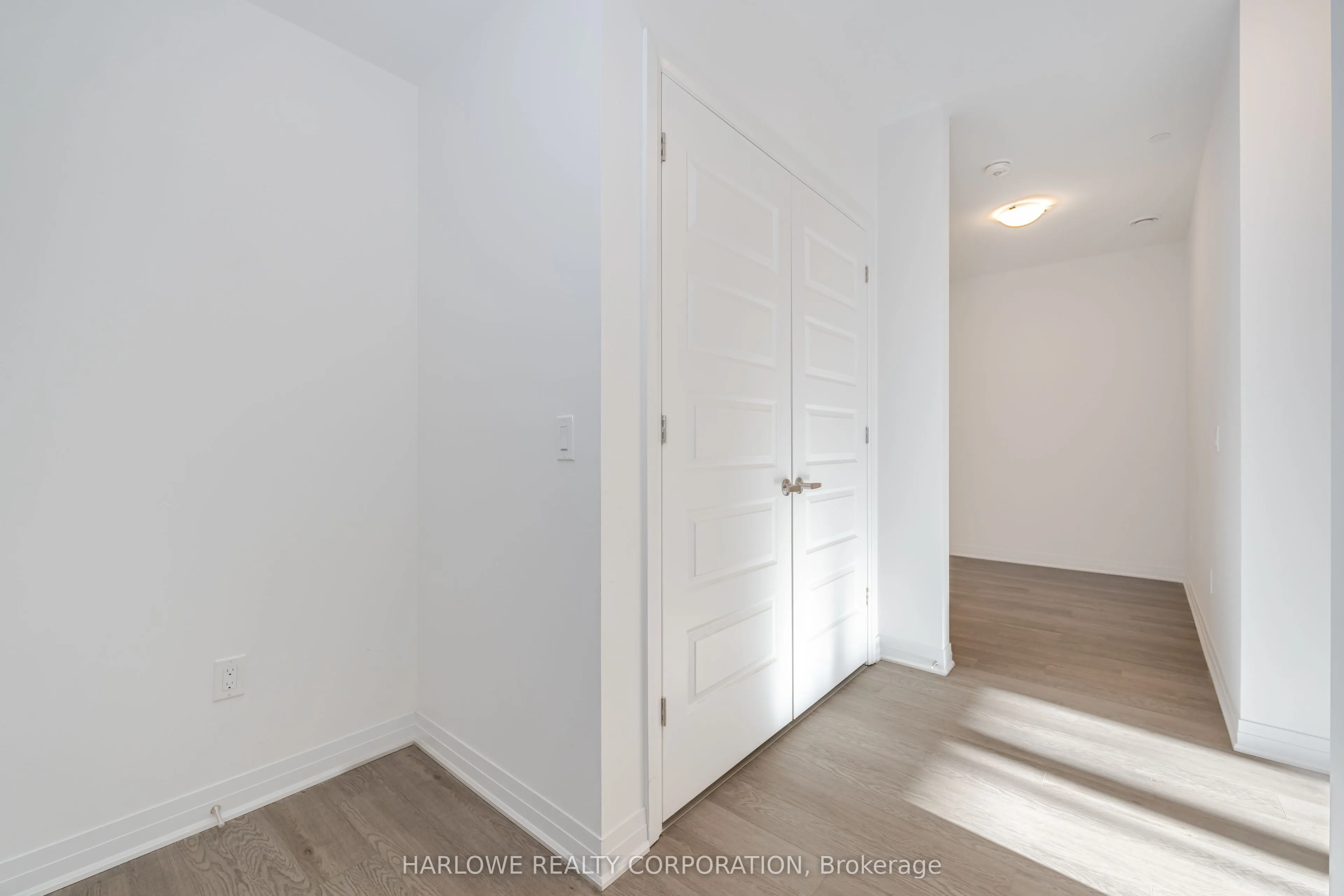 480 Gordon Krantz Avenue, #101