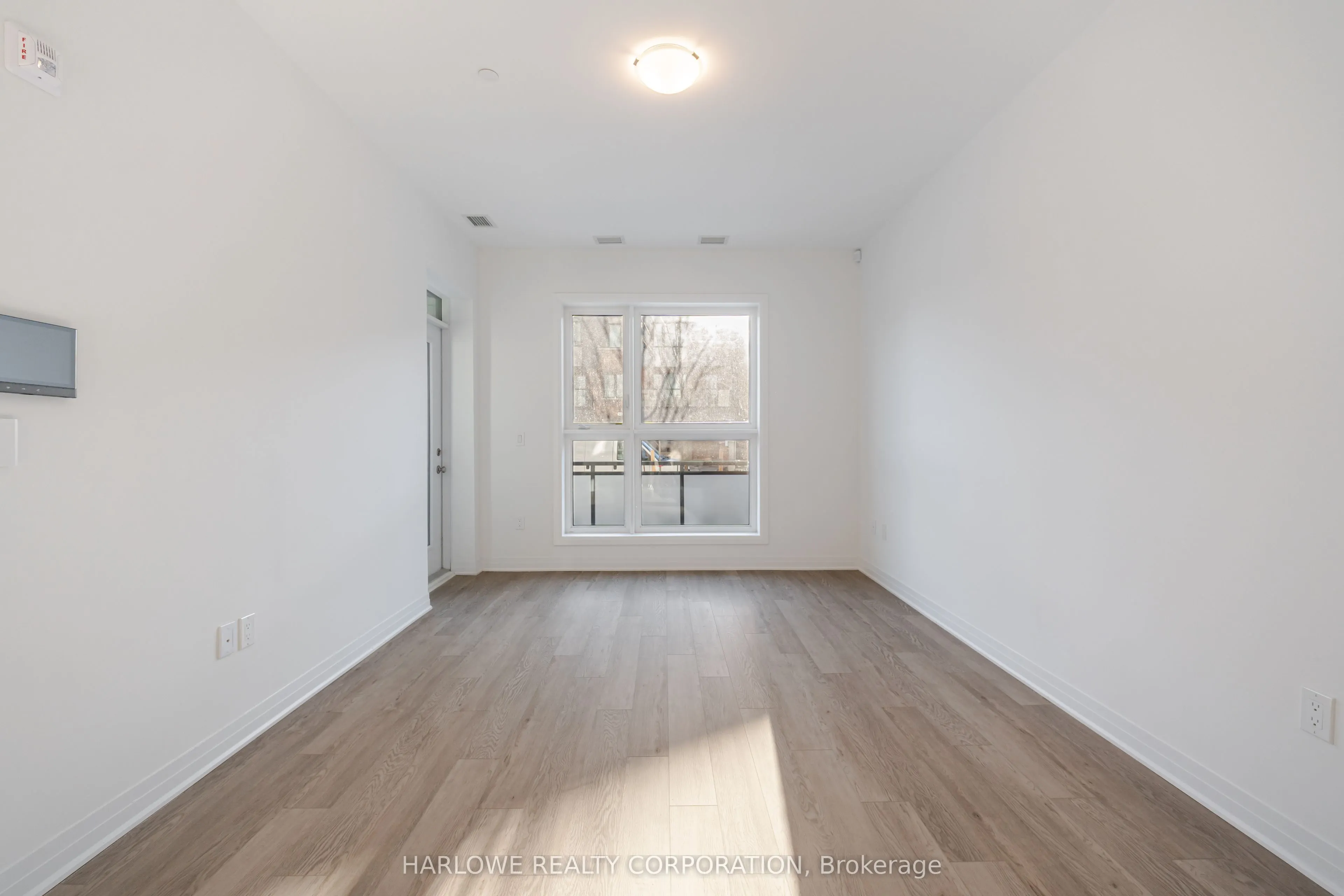 480 Gordon Krantz Avenue, #101