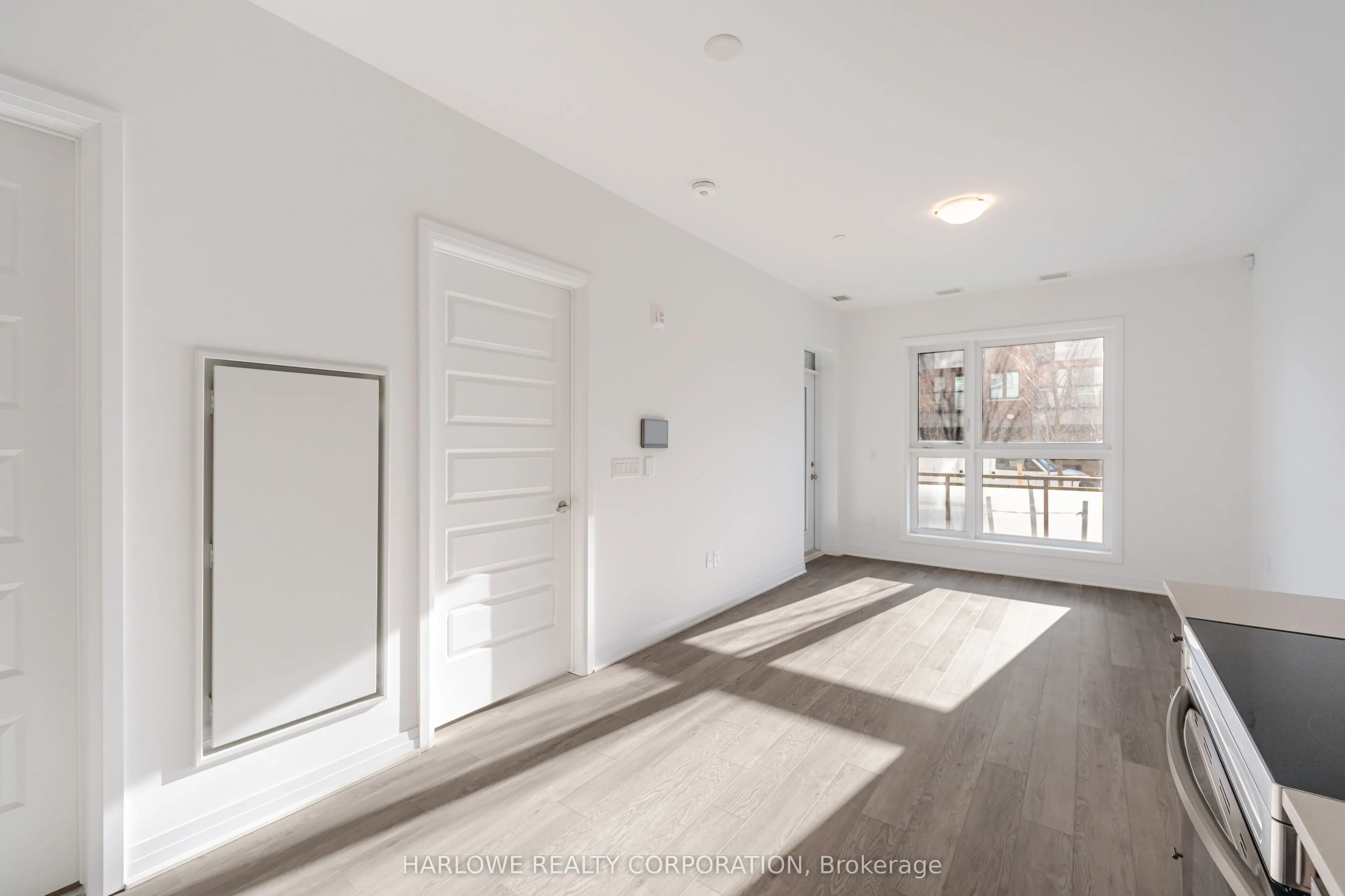 480 Gordon Krantz Avenue, #101