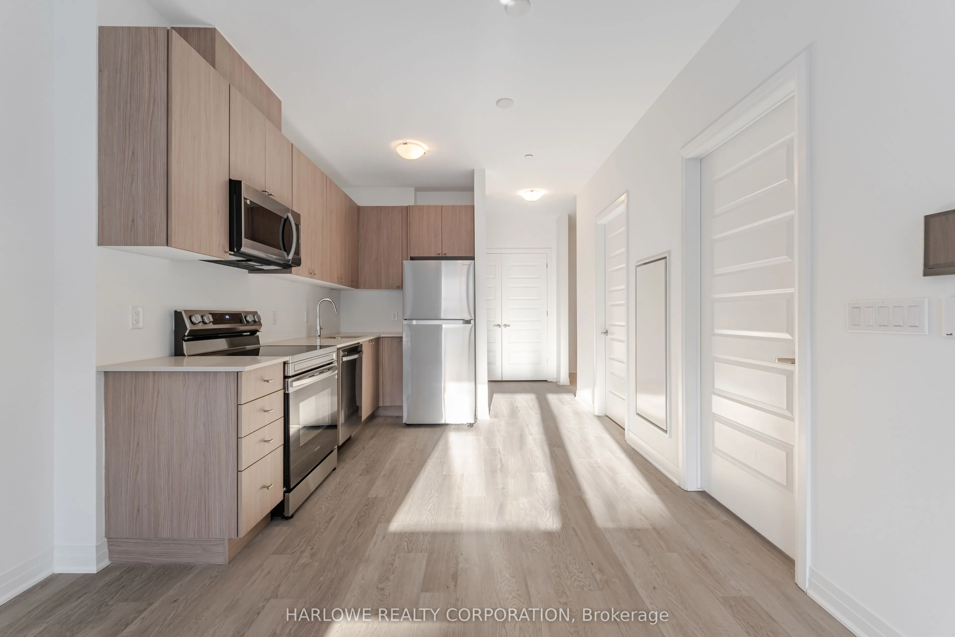 480 Gordon Krantz Avenue, #101