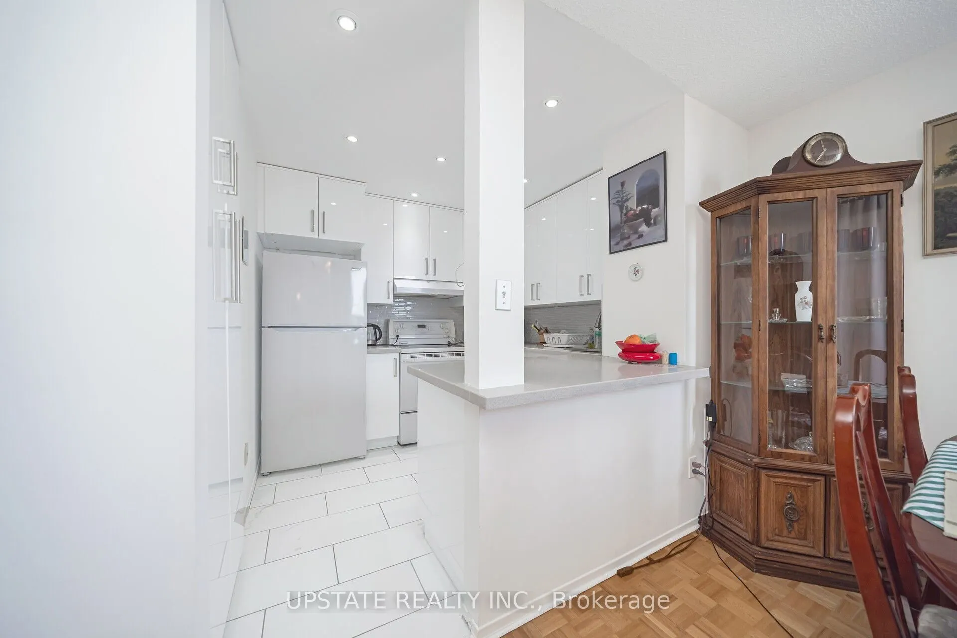 25 Agnes Street, #1206