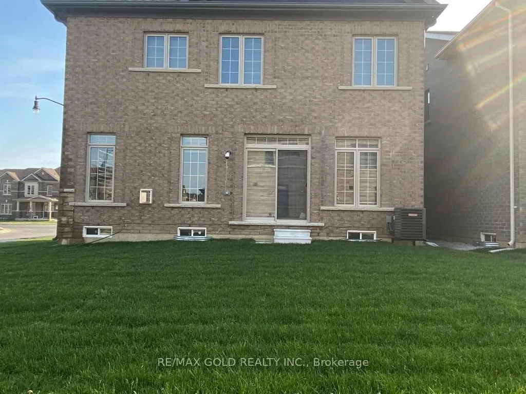 537 Veterans Drive