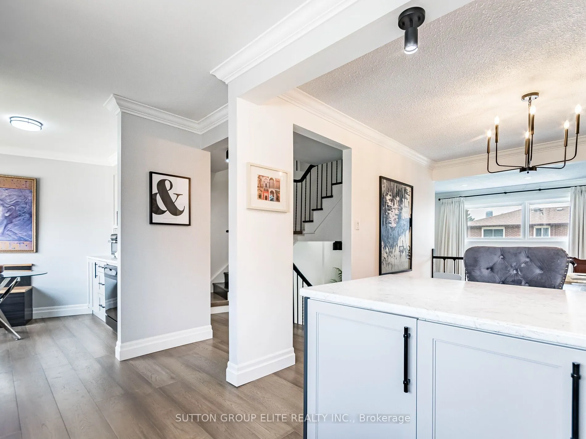 640 Rathburn Road E #8