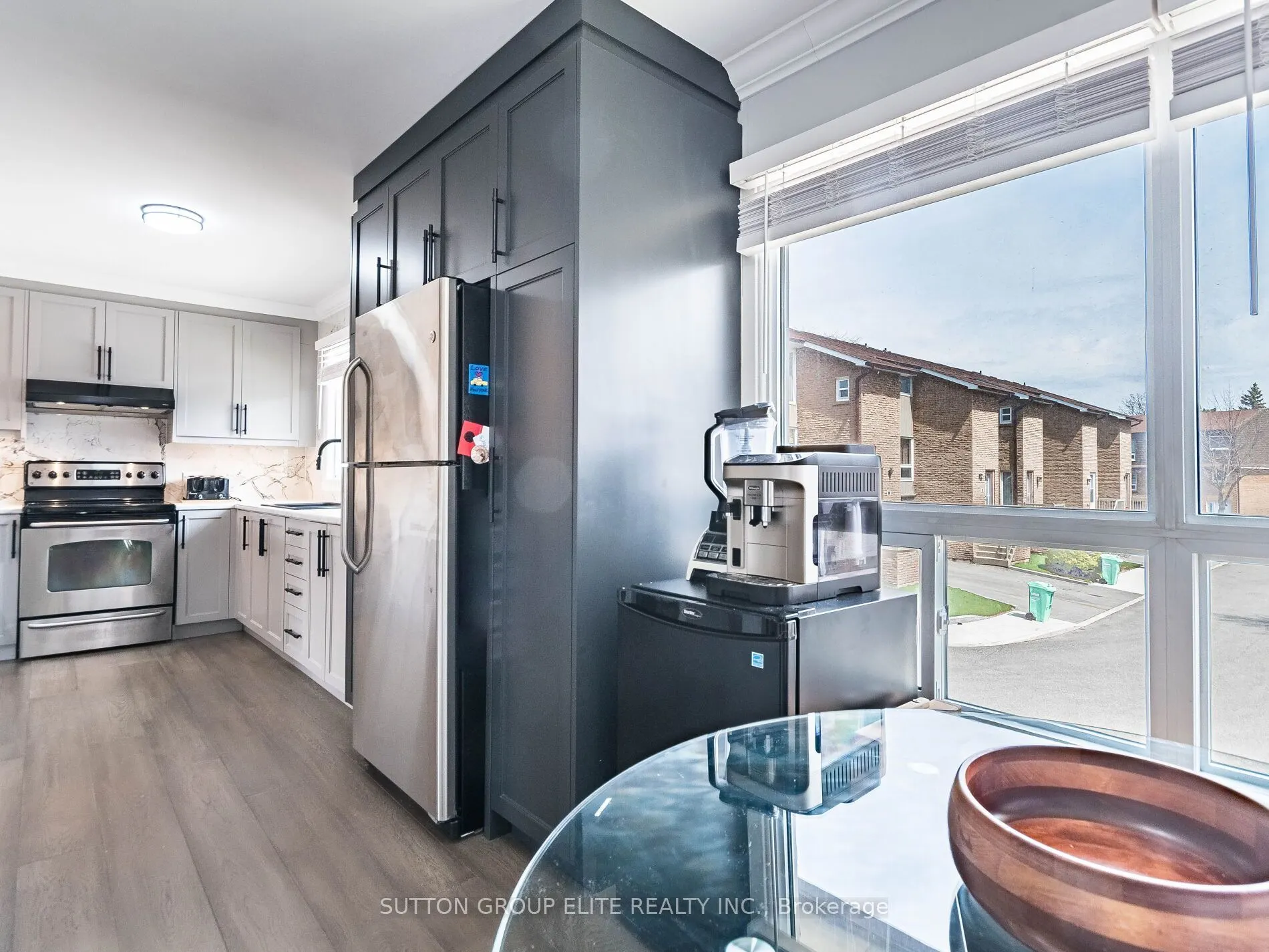640 Rathburn Road E #8